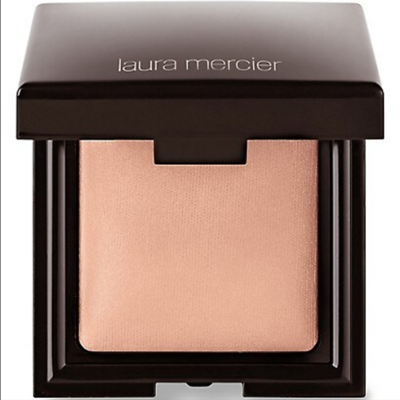 NEW Laura Mercier Powder - Picture 1 of 4